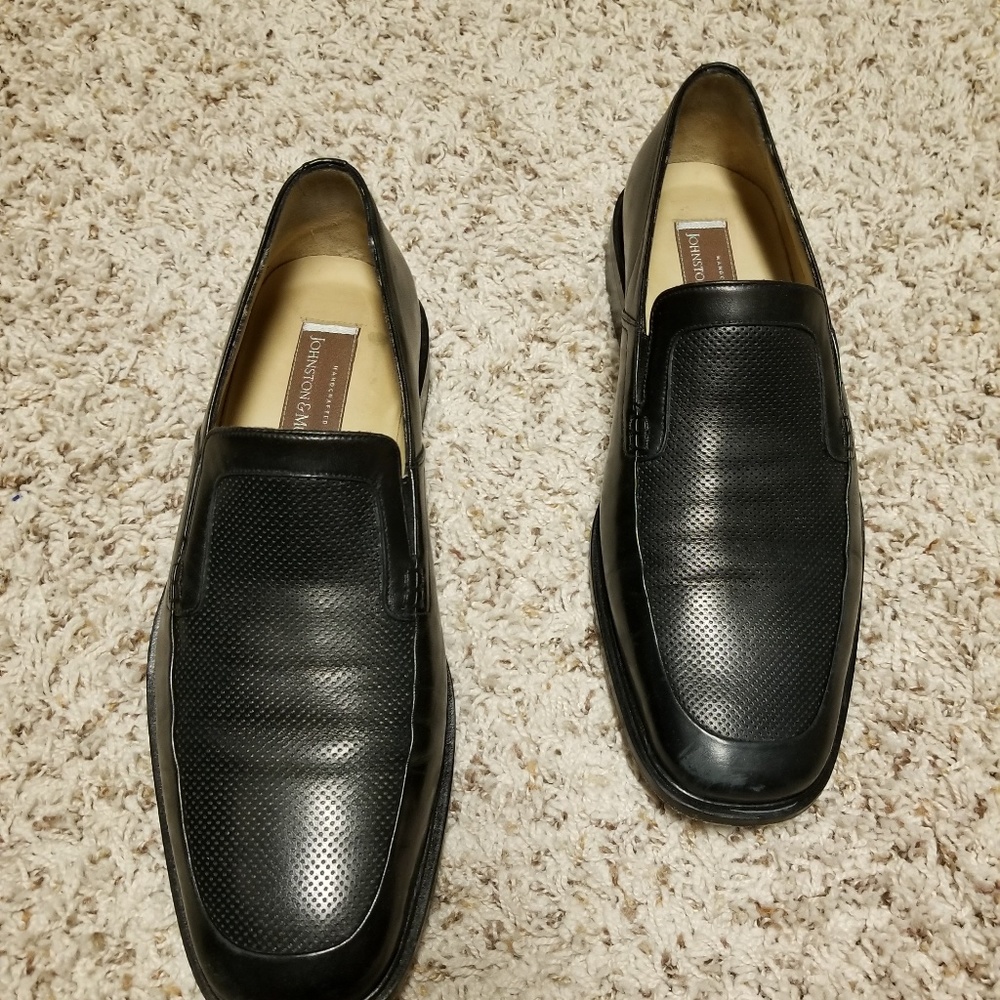 Men's Johnston & Murphy Dress Shoes. Size 10